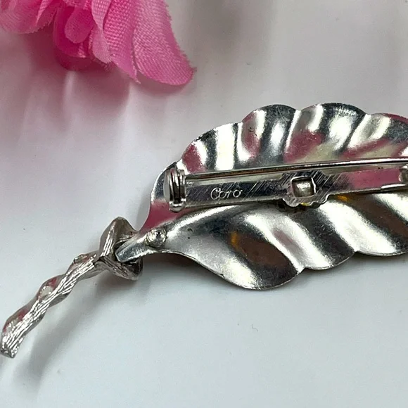 Coro Signed Silver Plated Minimalist Leaf Design Vintage Brooch - Picture 3 of 5